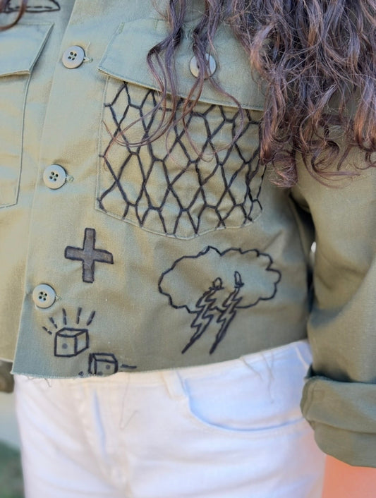 Lucky Strike Cropped Button Down