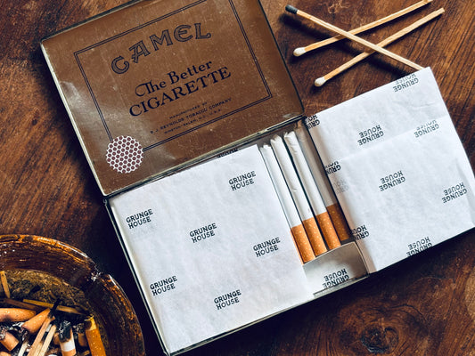 Vintage Camel Tin No. 001