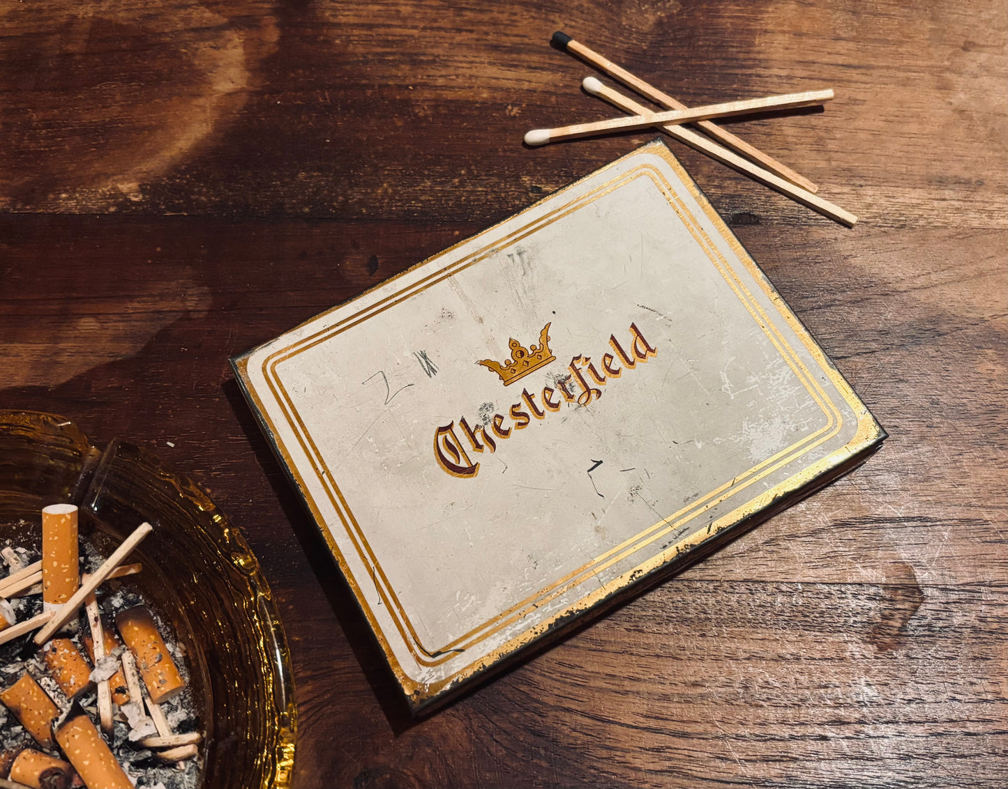 Vintage Chesterfield Tin No. 002